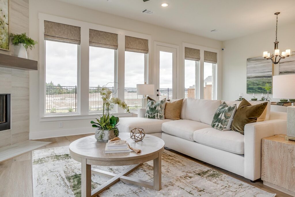 Fieldstone Dr ( of )