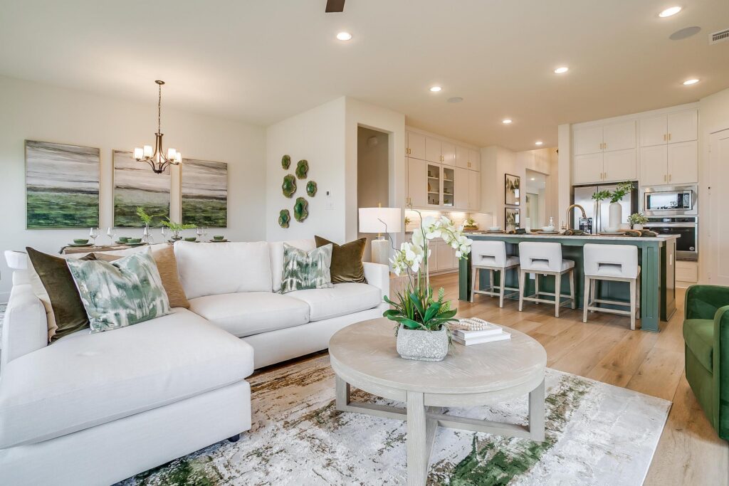Fieldstone Dr ( of )