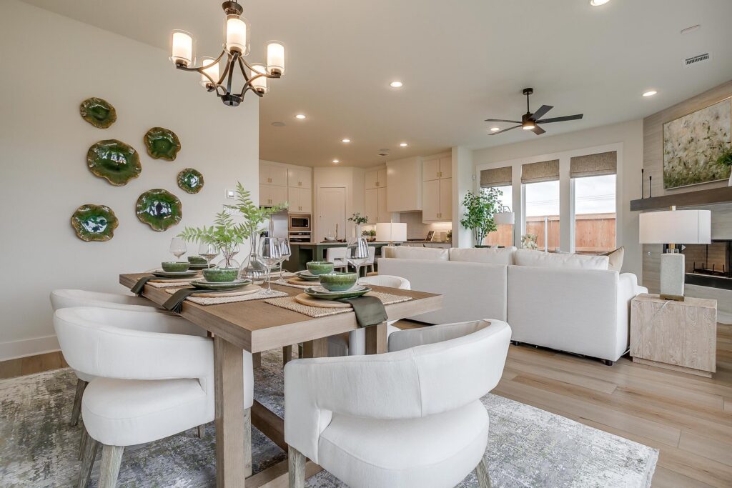 Fieldstone Dr ( of )