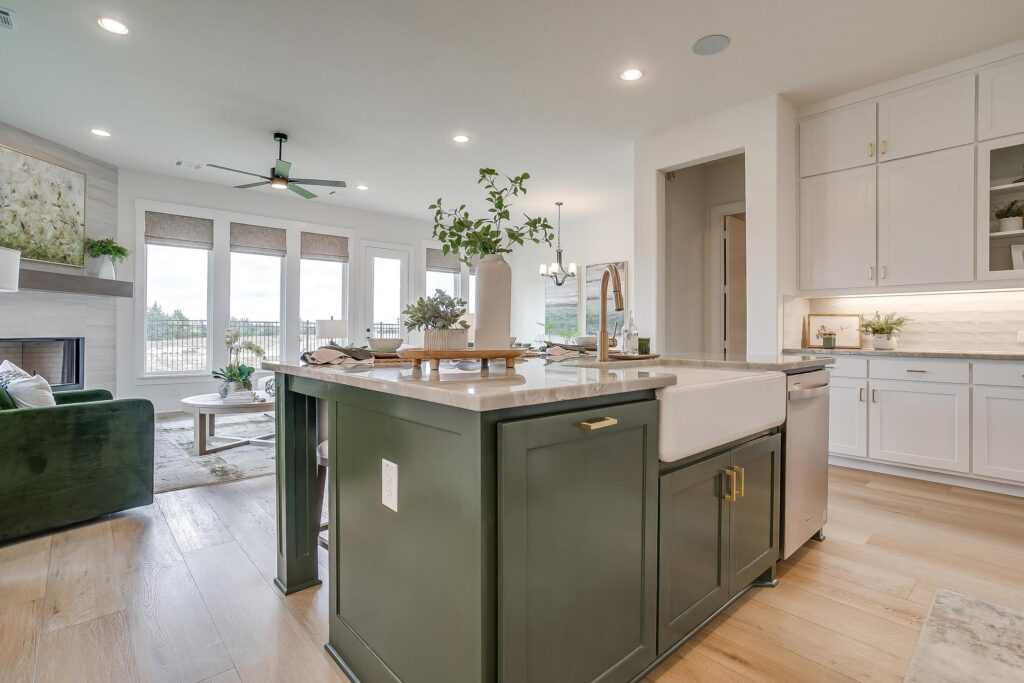 Fieldstone Dr ( of )