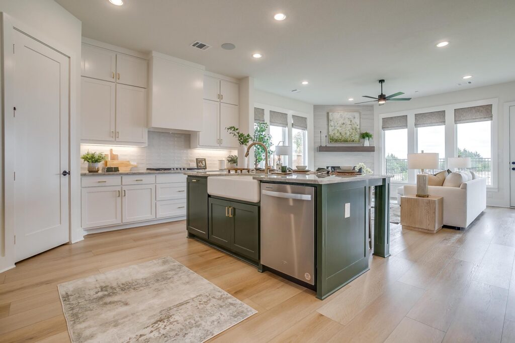 Fieldstone Dr ( of )