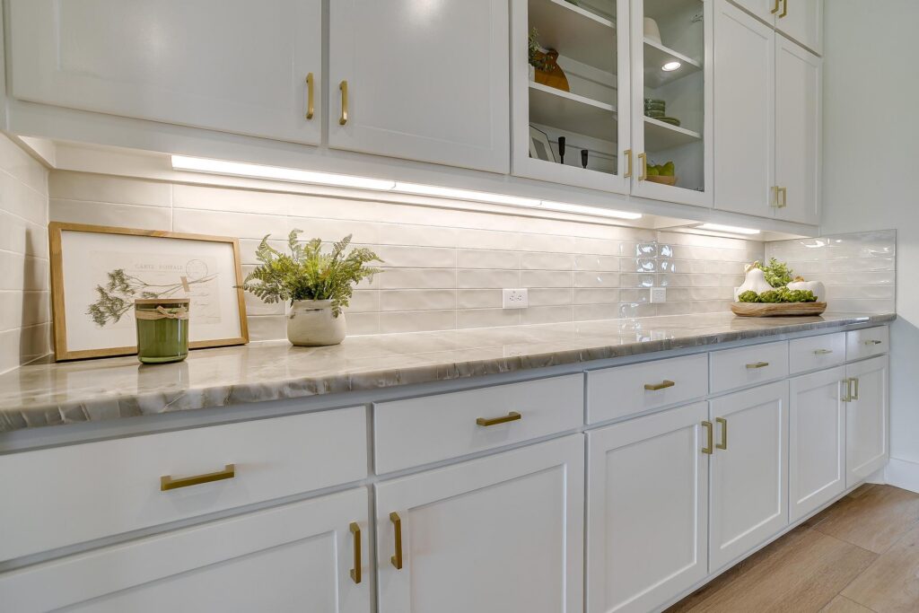 Fieldstone Dr ( of )