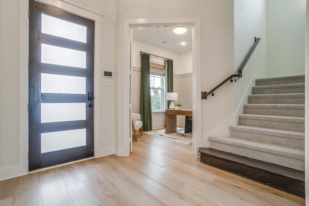 Fieldstone Dr ( of )